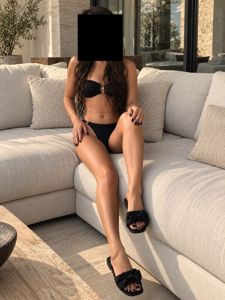 Gabriella Black GFE 400€