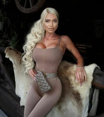 ✅NEW✅Sexy girl👅