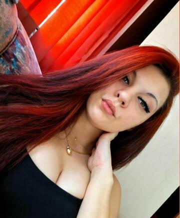 Нова съм ела и ме опитай не отлагай😙😘