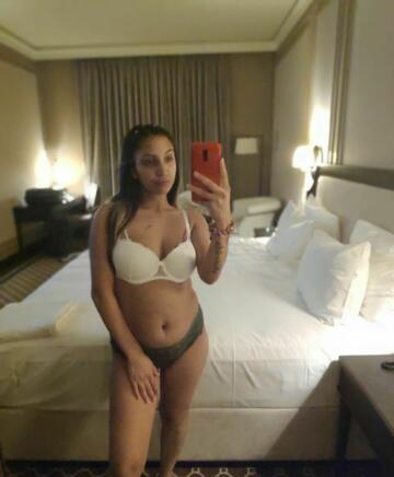 REAL FOTO Hey babys i am neu Real gril and sexi mashine 😁👿👿👿🥰